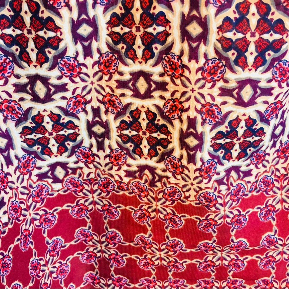 Pretty tunic - Picture 2 of 2